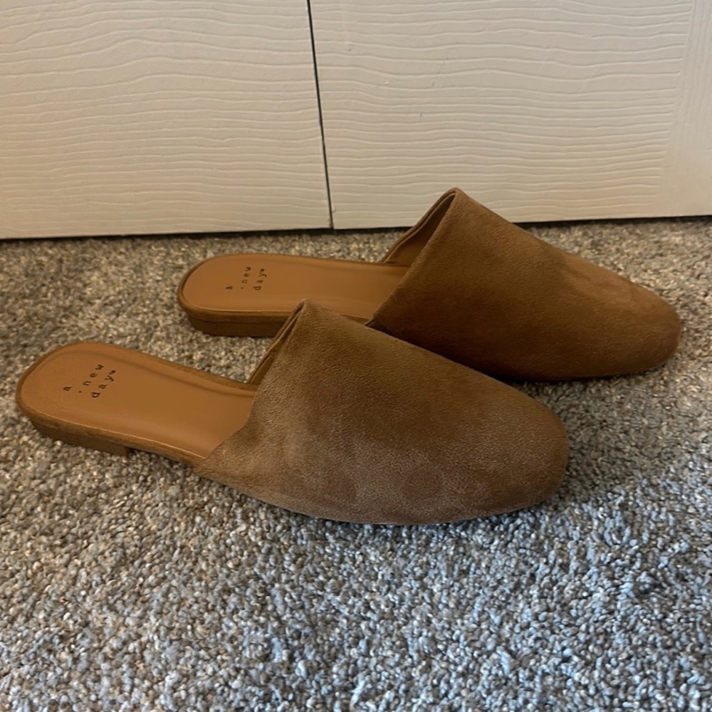 Brown flats